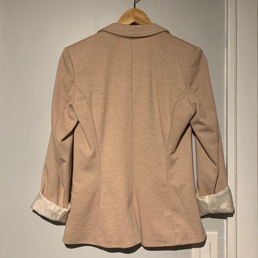H&M Fitted Blazer - Picture 2 of 3